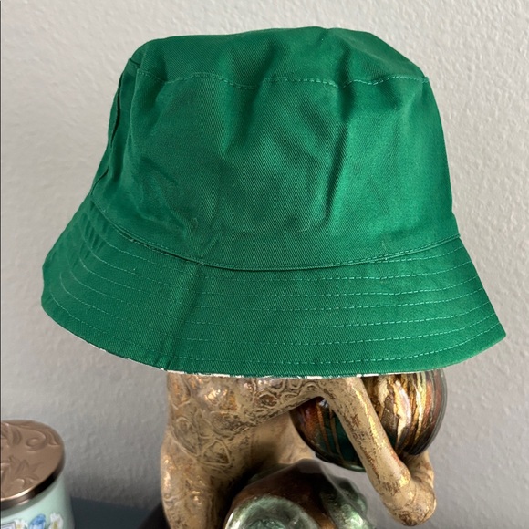 Guinness Reversible Bucket Hat - Picture 2 of 4